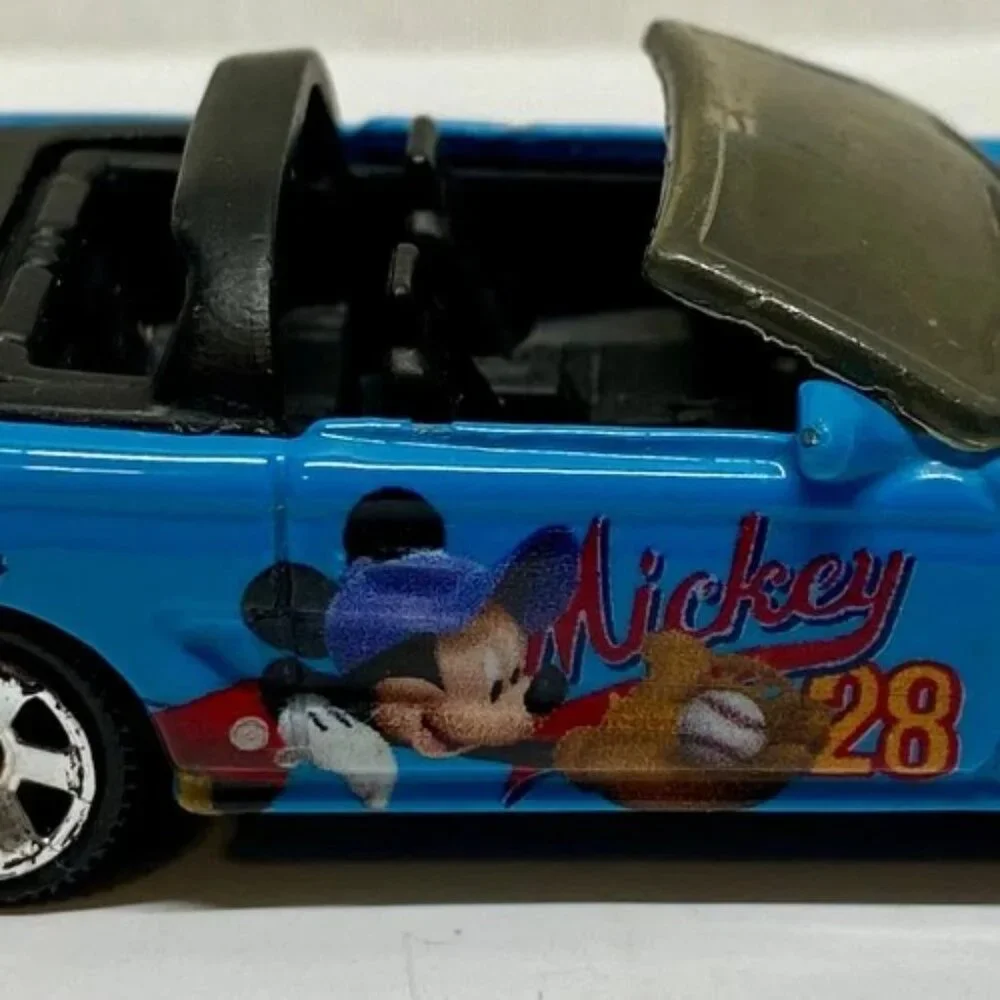 Vintage Matchbox 1994 Ford Mustang‎ Cobra Convertible Donald Duck + Mickey 1995